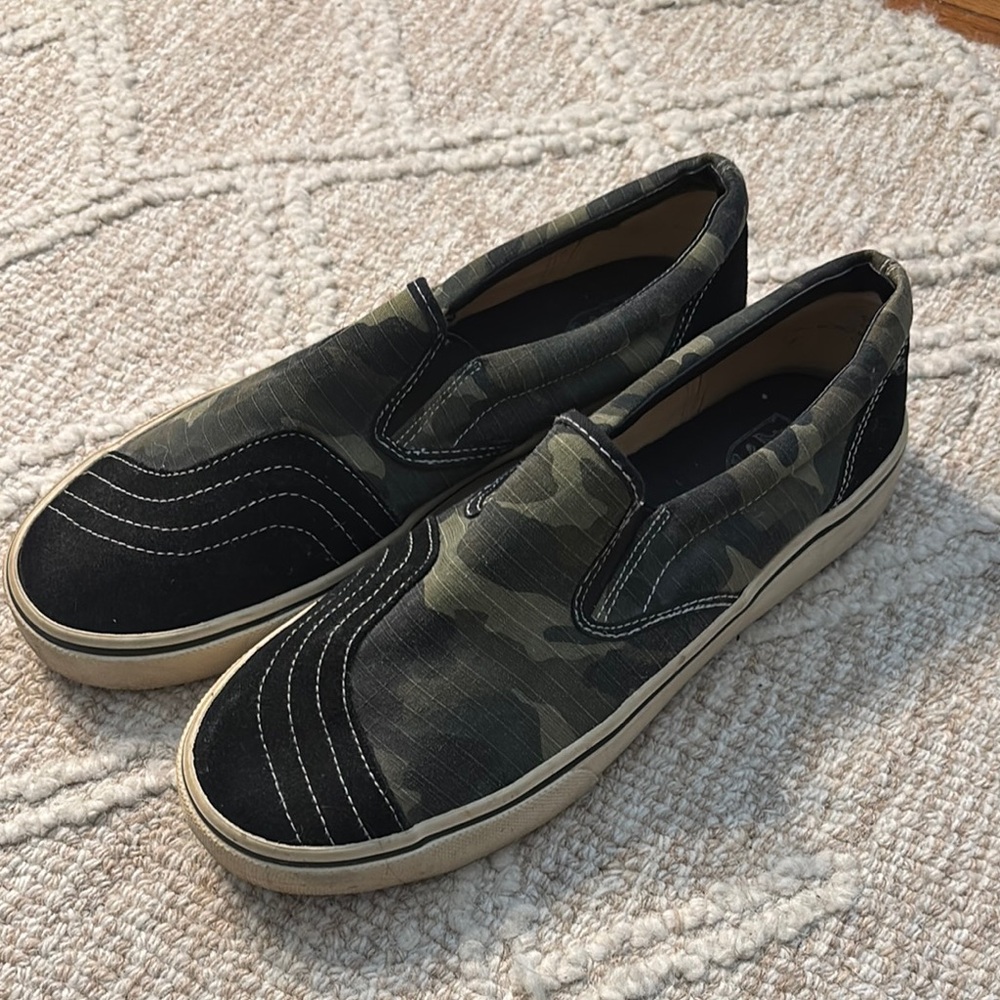 Green and Black Slip-On Loafers with Distressed Look